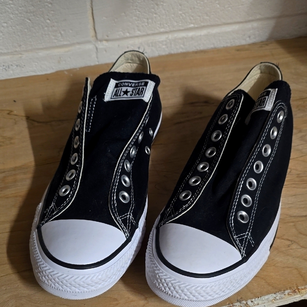 Converse Black and White Slip-On Shoes New No Tags Or Box